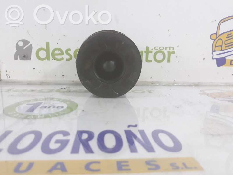 Mercedes-Benz C W203 Piston