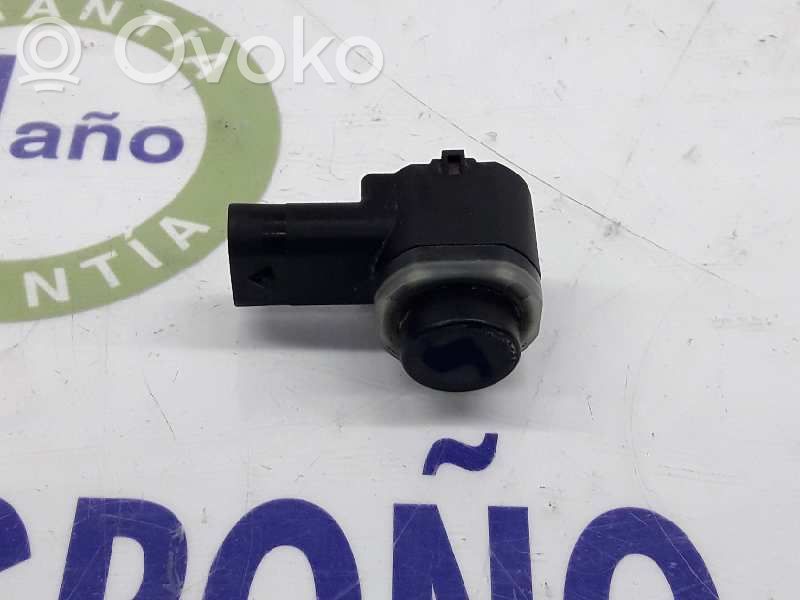Volkswagen PASSAT B6 Supporto posteriore per il sensore di parcheggio (PDC)