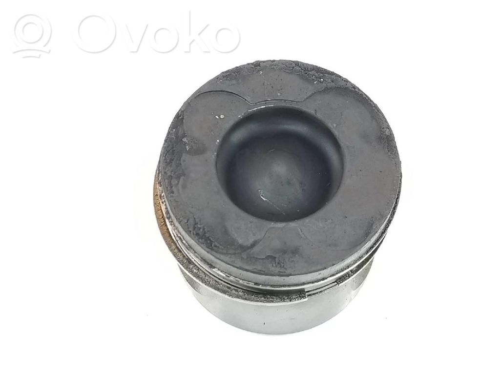 Mercedes-Benz A W169 Piston 