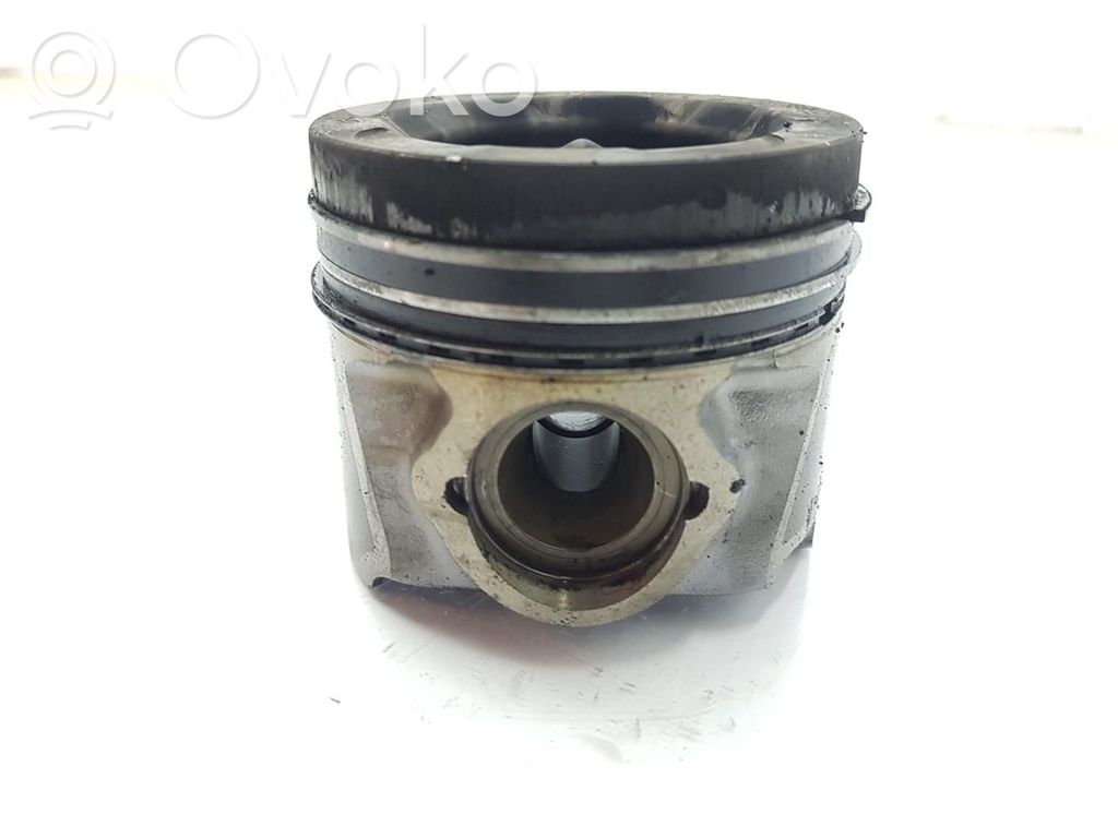 KIA Ceed Piston 