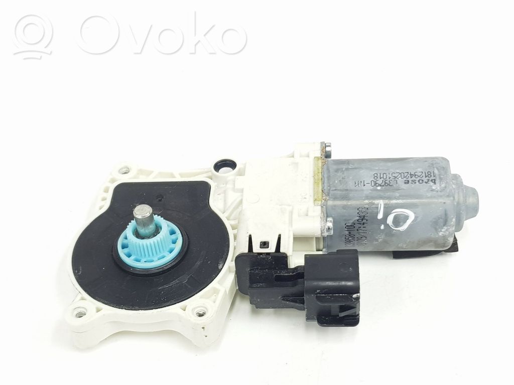 Silnik regulatora szyby drzwi przednich   C39858100,18129420251018