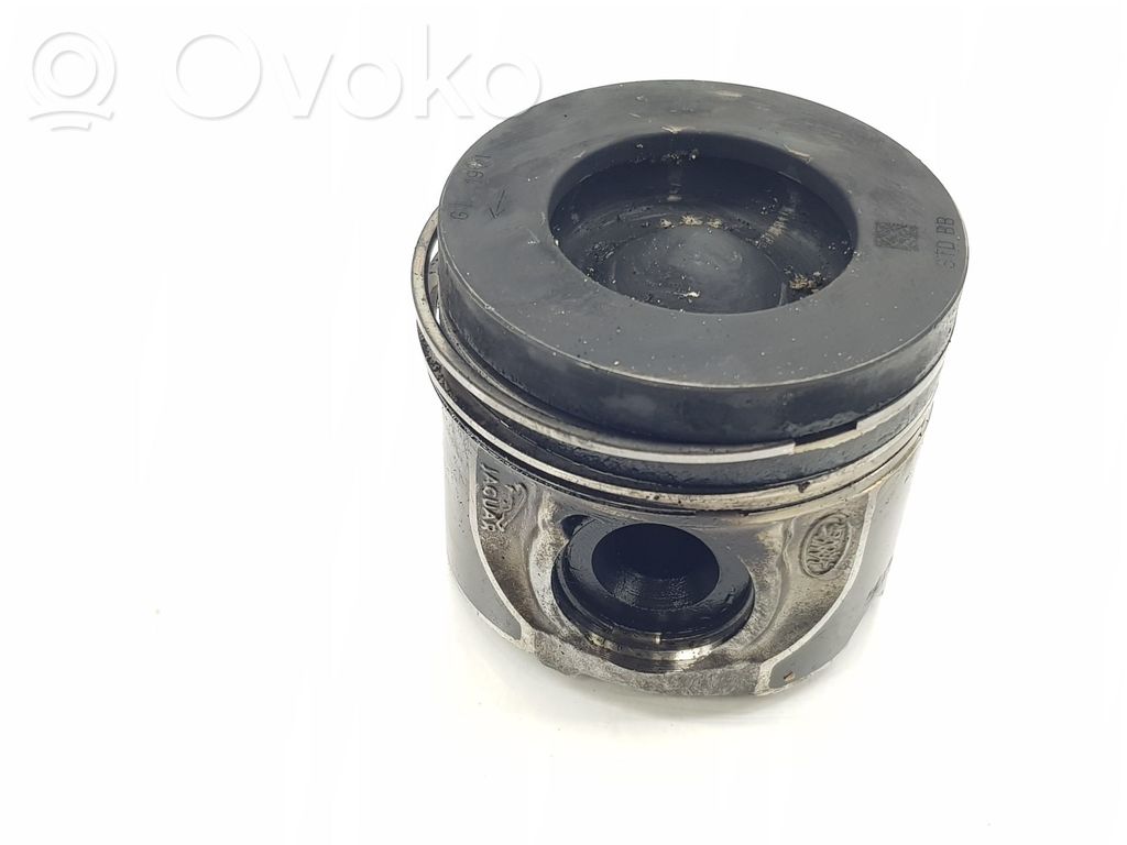 Land Rover Range Rover Velar Piston 