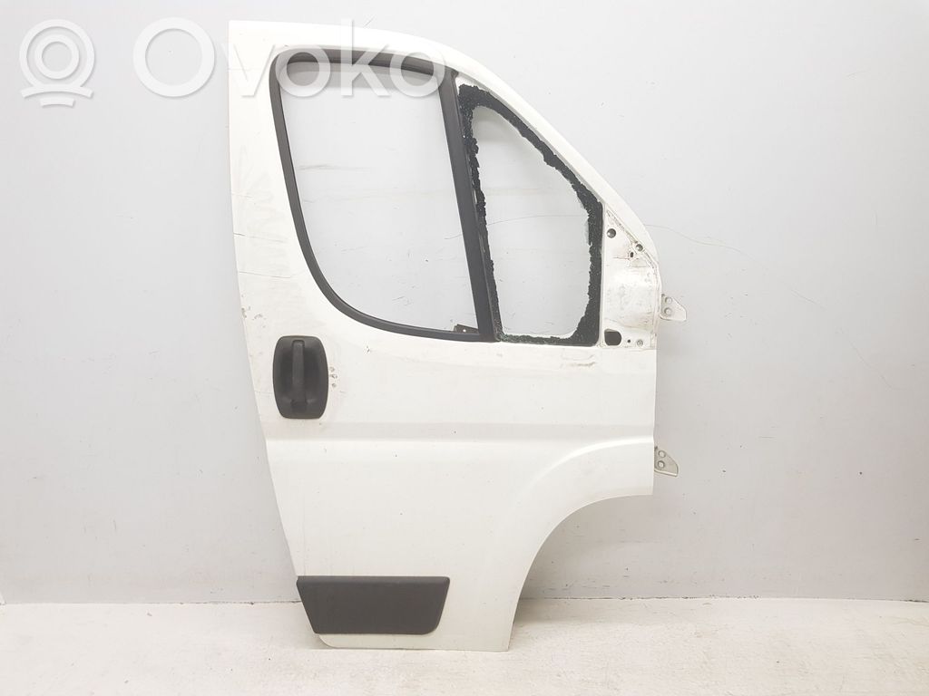 Etuovi   9004EC,9004EC