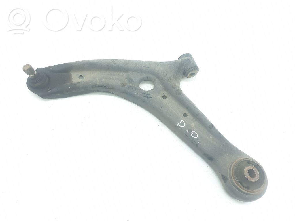 Mazda 2 Рычаг 