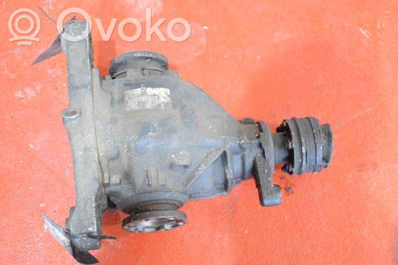 BMW 5 E39 Tylny mechanizm różnicowy 