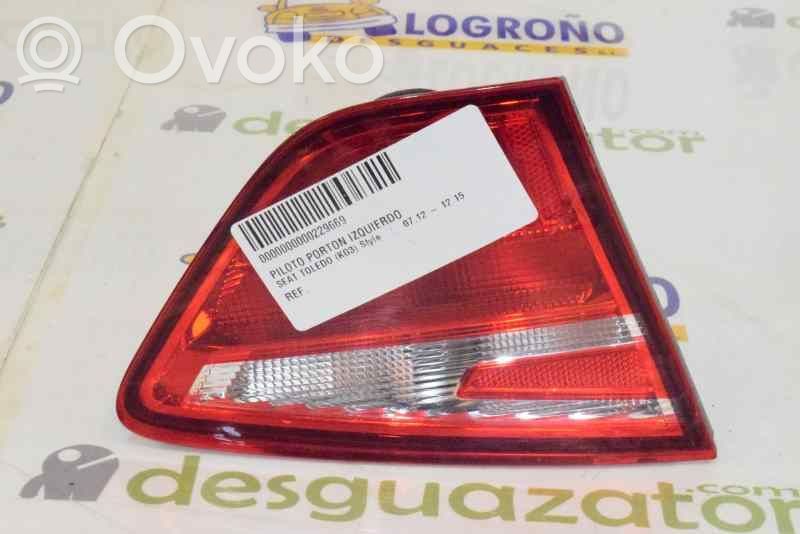 Seat Toledo IV (NH) Lampă spate în capacul portbagajului 
