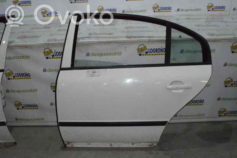Skoda Superb B5 (3U) Puerta trasera 