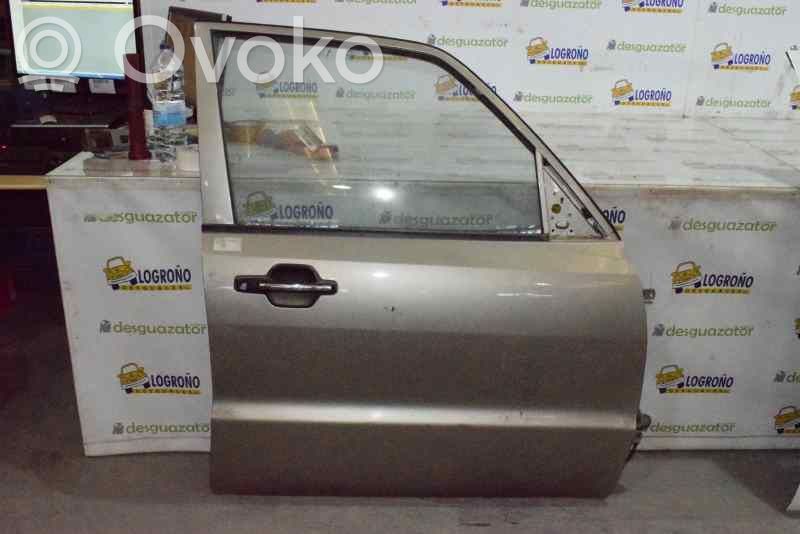 Mitsubishi Montero Puerta delantera 