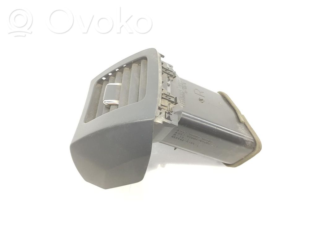 Toyota Land Cruiser (J120) Griglia di ventilazione centrale cruscotto