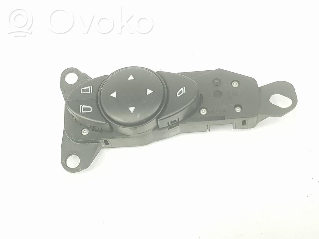 Mercedes-Benz E W211 Wing mirror switch 