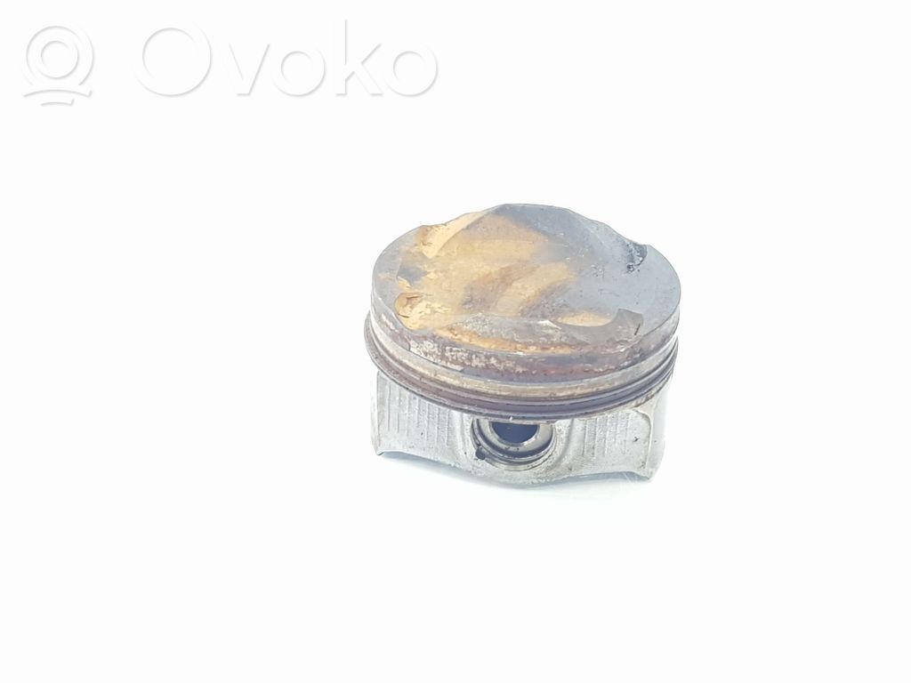 Citroen C4 Cactus Piston 