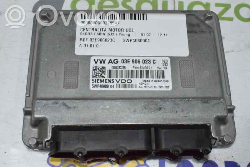 Skoda Fabia Mk2 (5J) Engine control unit/module 