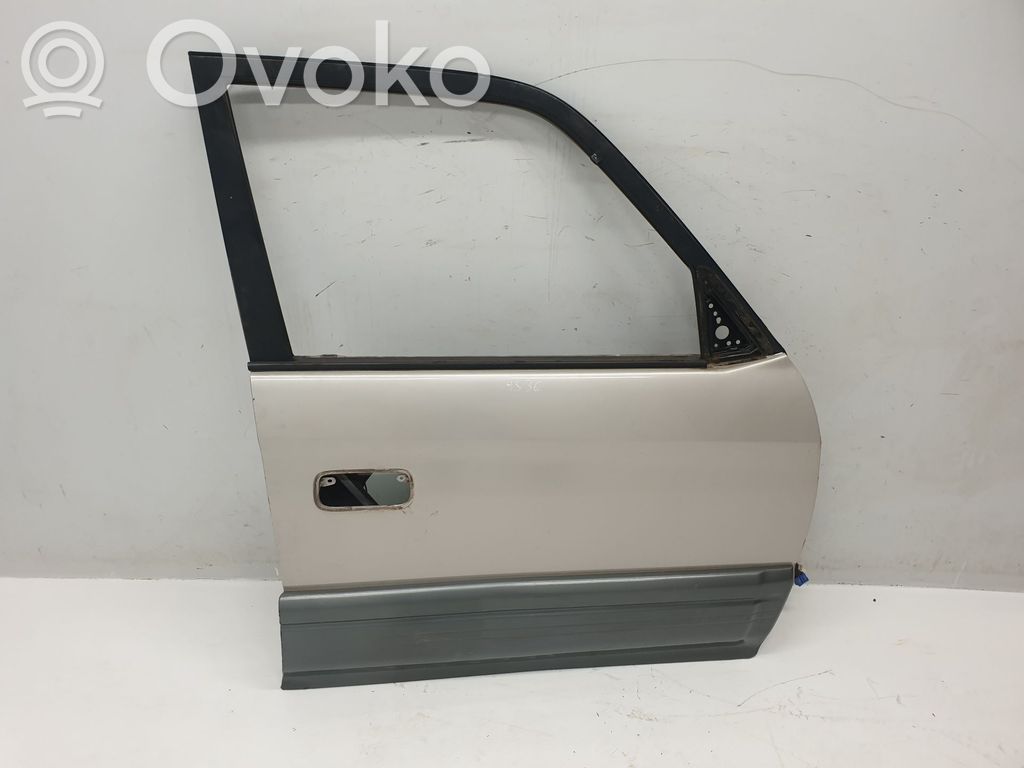 Toyota Land Cruiser (HDJ90) Drzwi przednie 