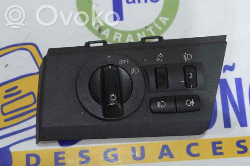 BMW X3 E83 Light switch 