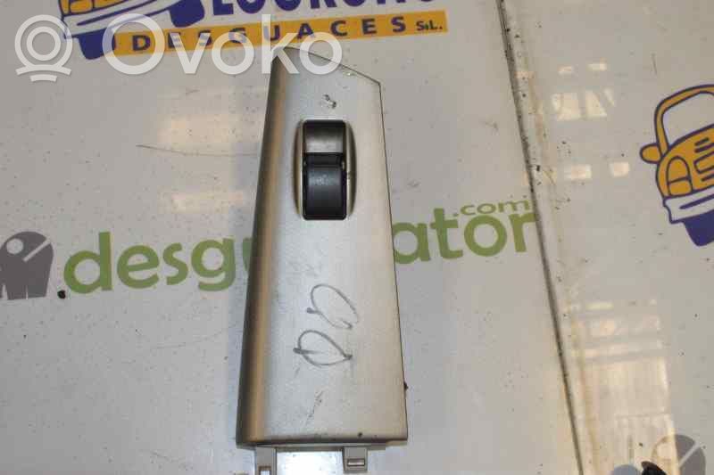 Toyota Corolla E120 E130 Electric window control switch 