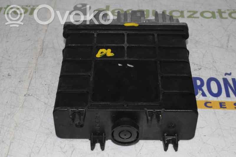 Volkswagen Golf III Engine control unit/module 