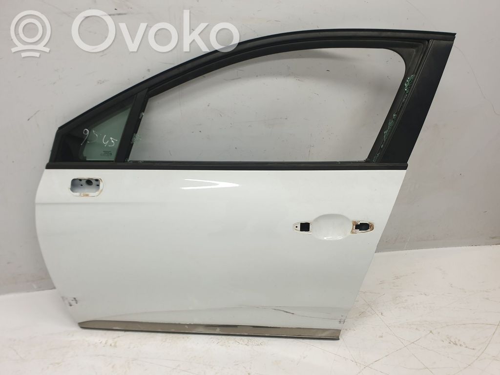 Renault Clio V Puerta delantera 
