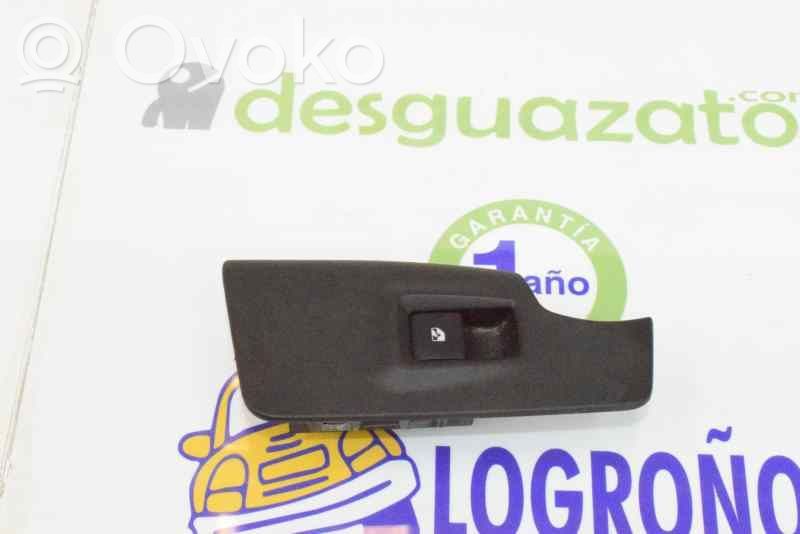 Interruptor del elevalunas eléctrico   13301888,13301888