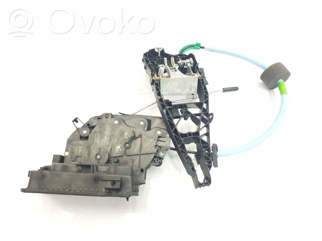 BMW X1 F48 F49 Încuietoare ușă spate 