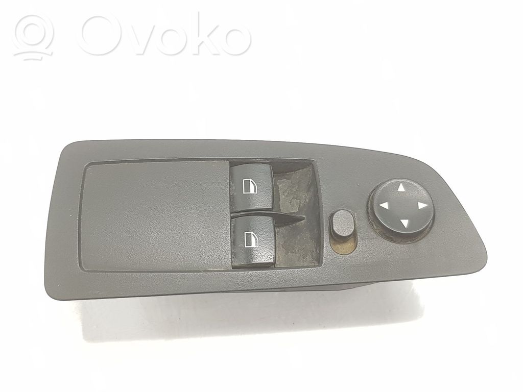 Electric window control switch   61316970191,6970191