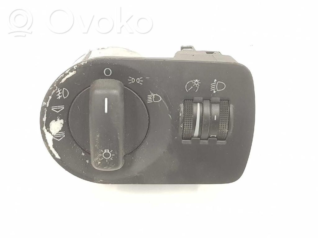 Interruptor de luz   8P1941531C,04056703,8P1941531C