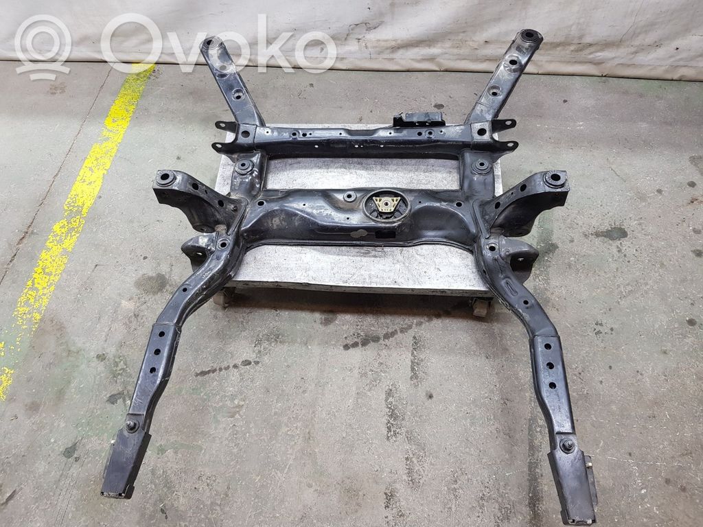Volkswagen Crafter Subcadru frontal 