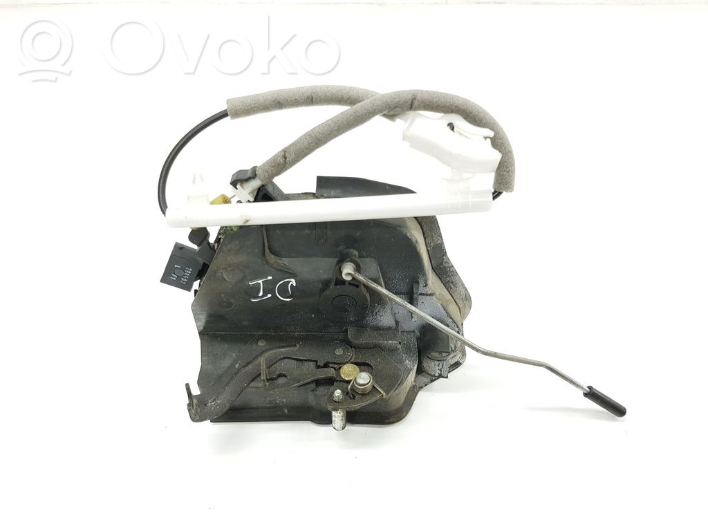 Etuoven lukko   51218253431,8253431