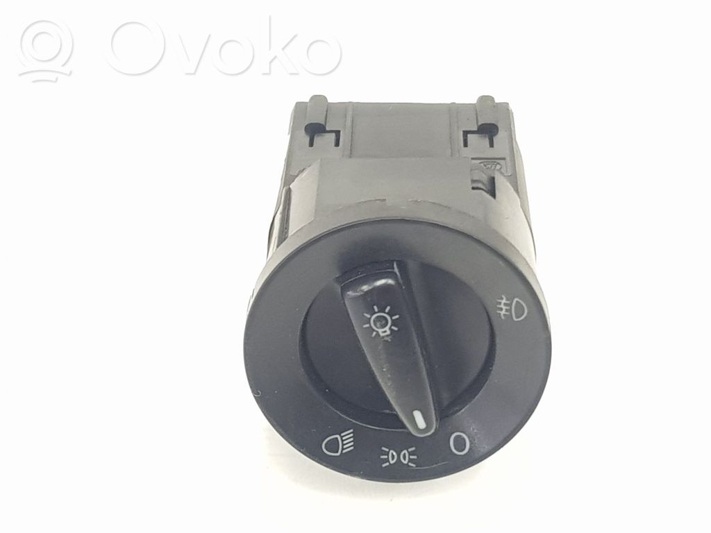 Interruptor de luz   1C0941531,1C0941531