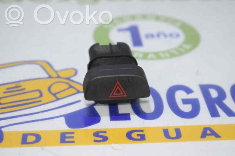 Hazard light switch   1335876,4M5T13A350AC