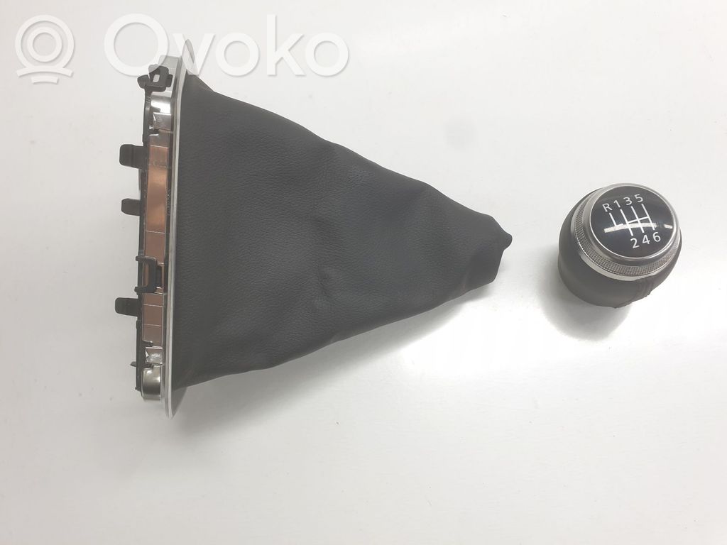 Renault Clio V Rivestimento in pelle/manopola della leva del cambio 