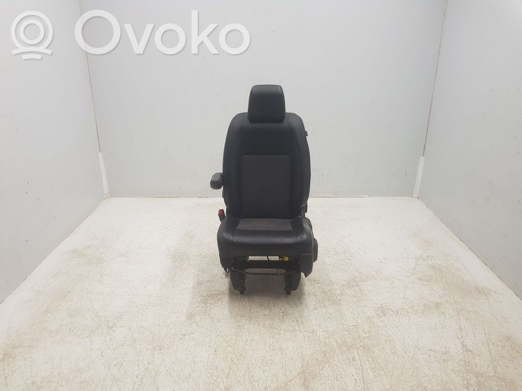 Kuljettajan istuin   ENCUEROYTELA