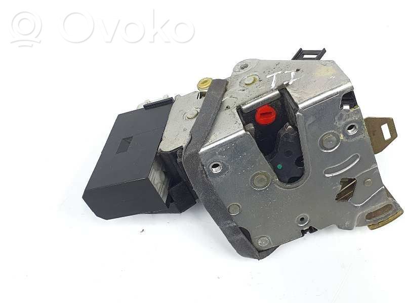 BMW 5 E39 Rear door lock 