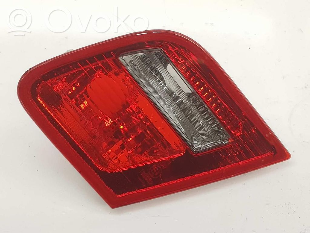 BMW 3 E46 Takaluukun takavalot 