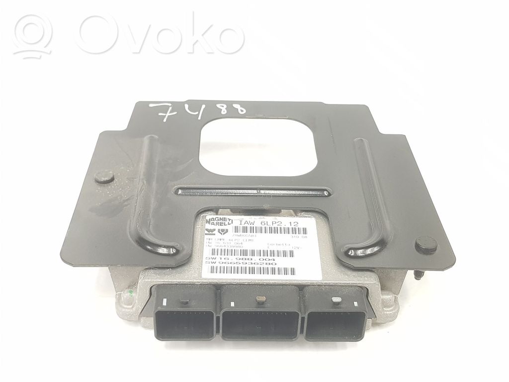 Citroen C4 I Variklio valdymo blokas 