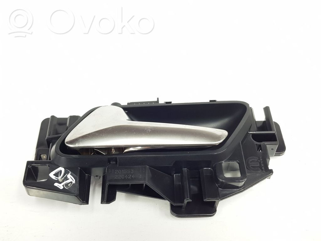Opel Astra L Manecilla interna puerta delantera 