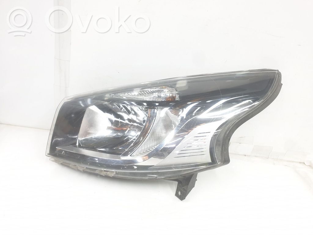Lampa przednia   260608912R,2606000Q1M