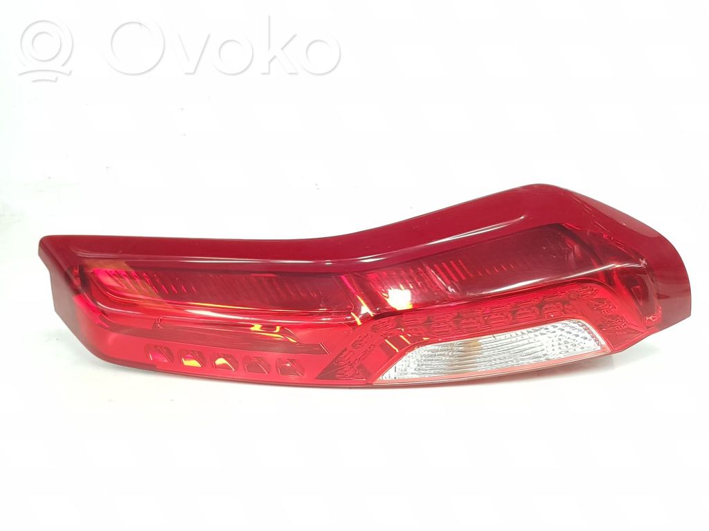 Nissan X-Trail T31 Lampa tylna 