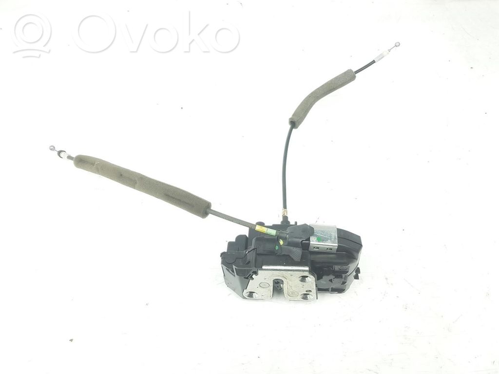 Nissan Juke I F15 Zamek drzwi tylnych 