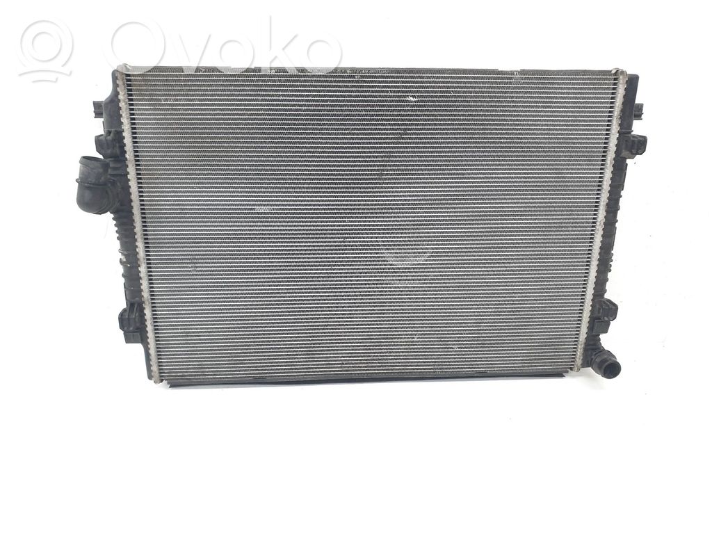 Volkswagen Golf VII Radiatore di raffreddamento