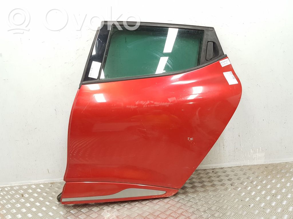 Puerta trasera   821016892R,821016892R,COLORROJO