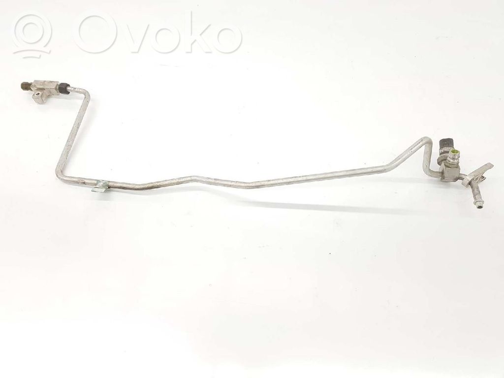 Porsche Boxster 986 Ilmastointilaitteen putki (A/C) 