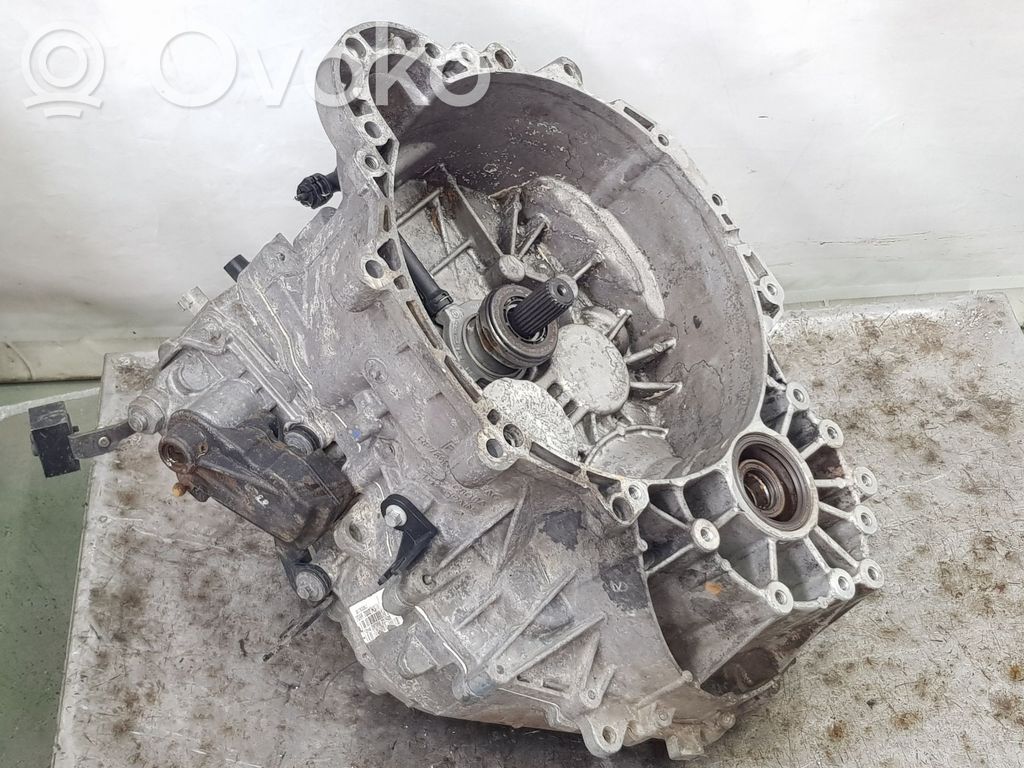 Land Rover Freelander 2 - LR2 Механическая коробка передач, 5 передач