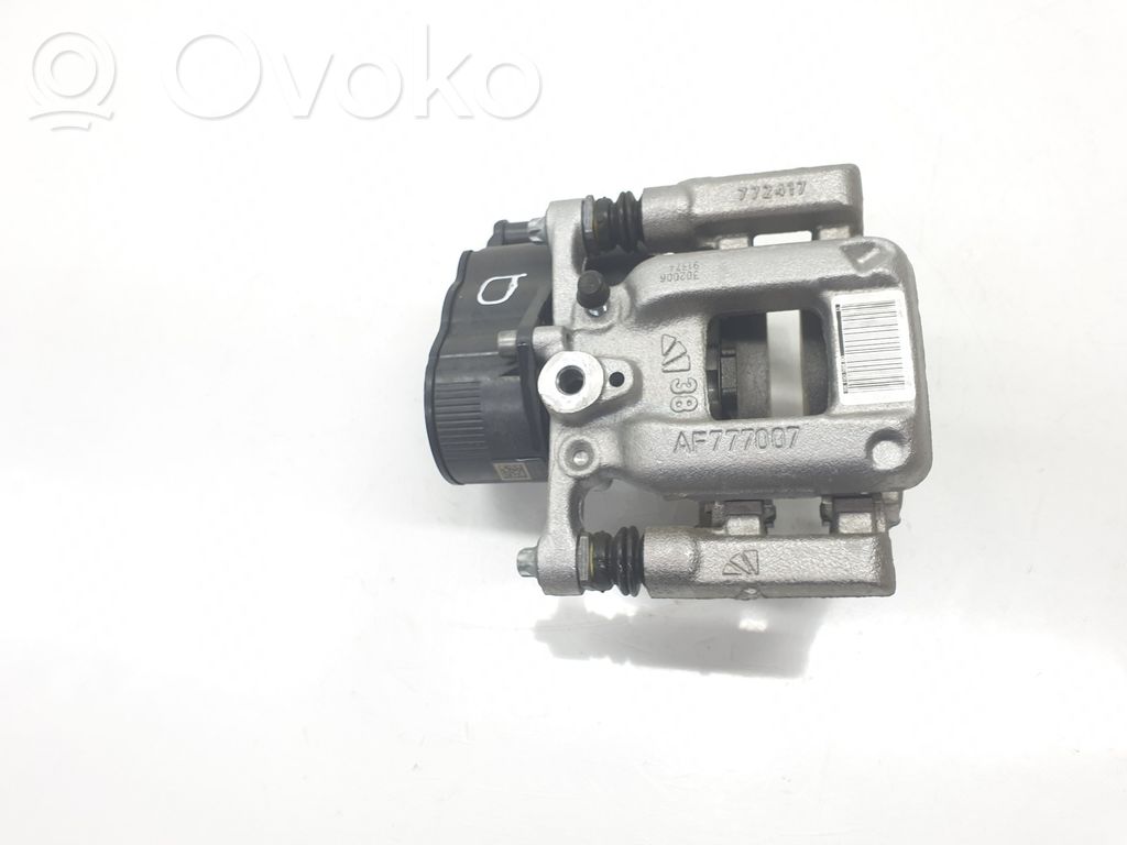 Opel Astra L Tylny zacisk hamulcowy