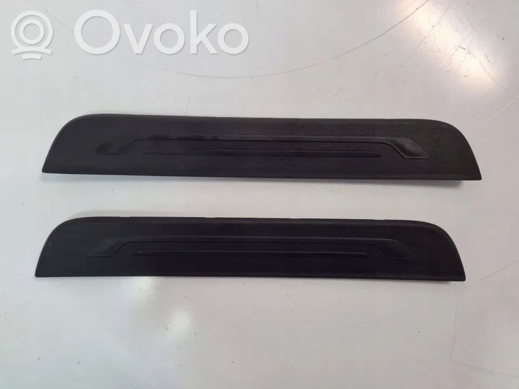 KIA Ceed Slenksčiai visureigiams (džipams) 