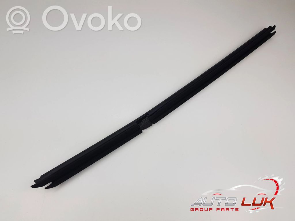 BMW 1 F40 Rear door glass trim molding 
