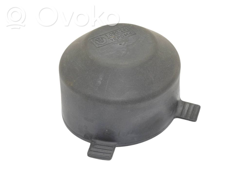 BMW 7 E38 Cits aizmugures šasijas elements 