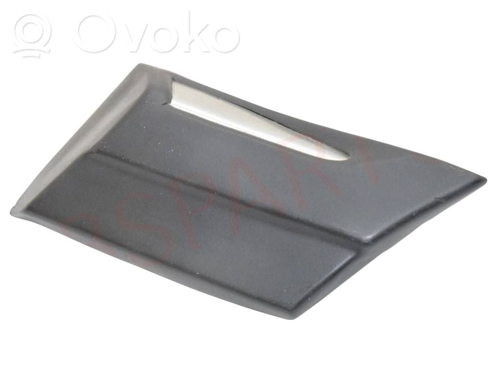 BMW 7 E32 Rivestimento modanatura parafango posteriore 