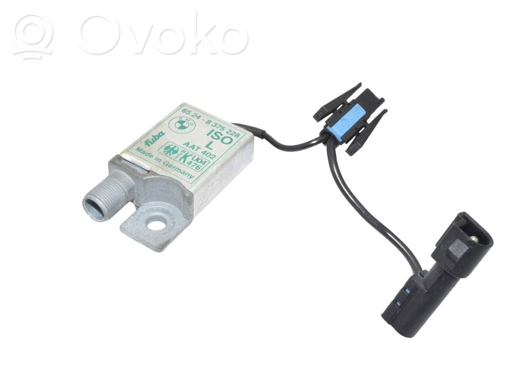 BMW 7 E38 Antenos stiprintuvas 