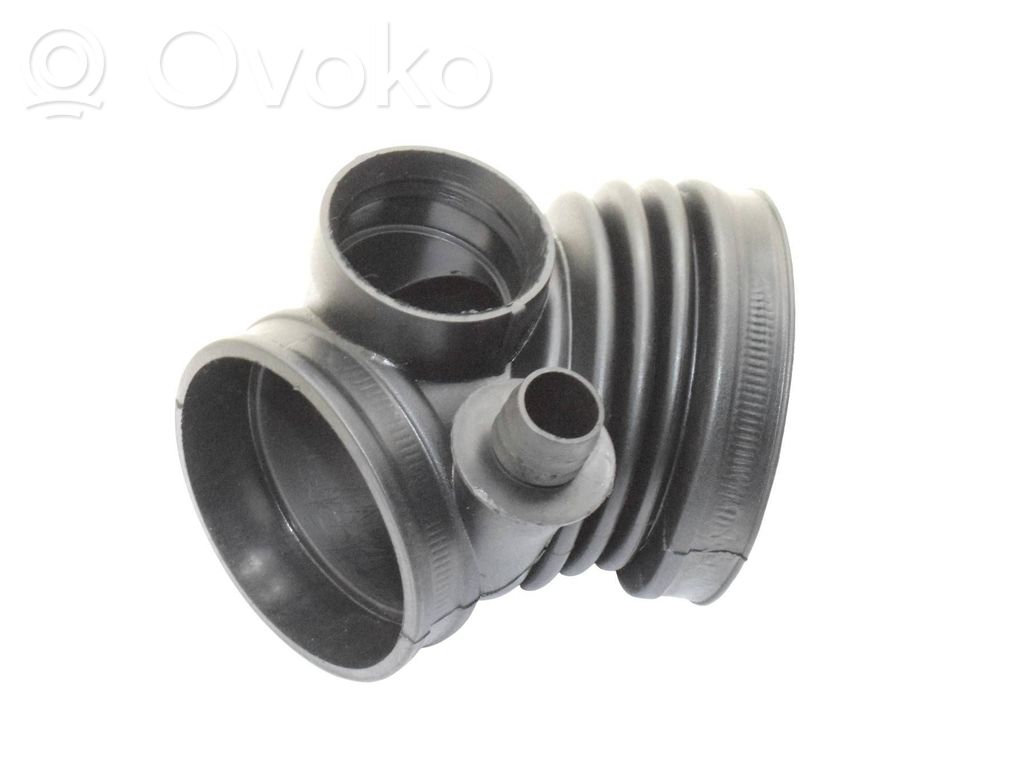 BMW 5 E39 Šļūtene (-es) / caurule (-es) 