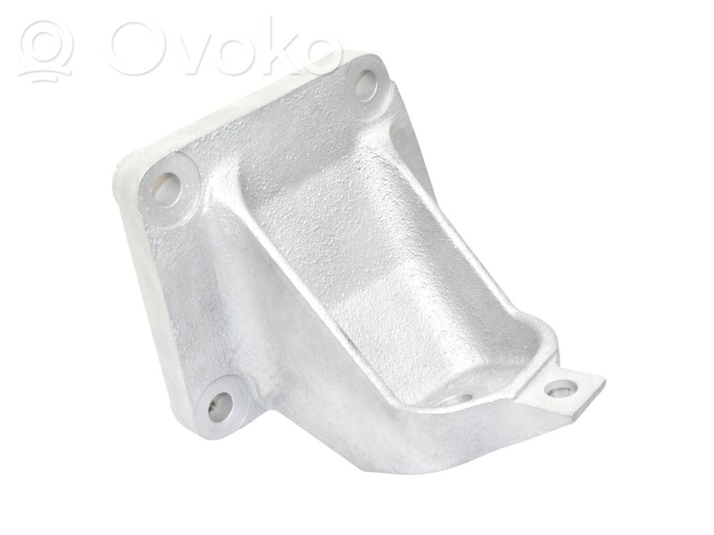 BMW 7 E38 Engine mounting bracket 